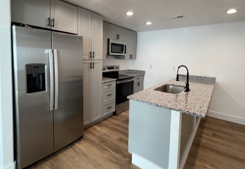 Foto principal - 3038 Red Fox Dr