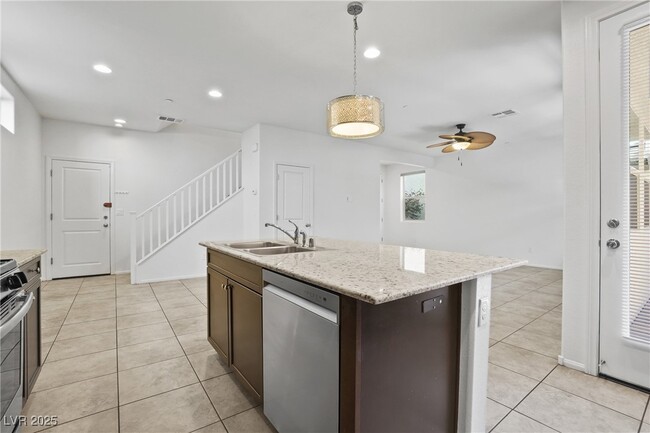 Foto del edificio - 10209 Yarmouth Sea Ct