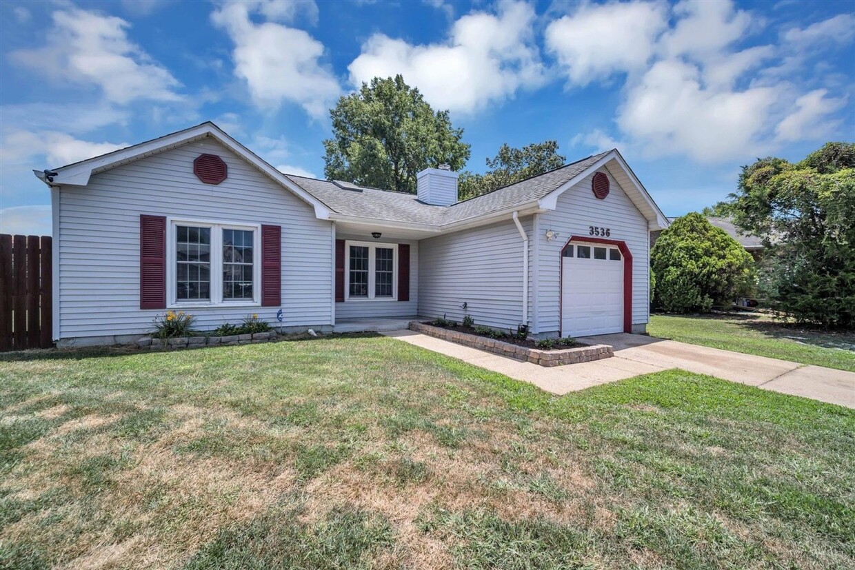 Primary Photo - Updated 3 bedroom 2 bathroom in Virginia B...