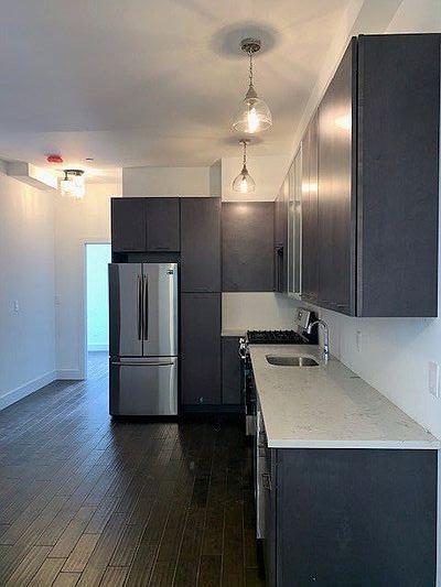 Building Photo - NO FEE! Elegant & Modern 3BDR Apt IN PRIME...