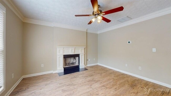 Building Photo - 4024 Riverside Pkwy