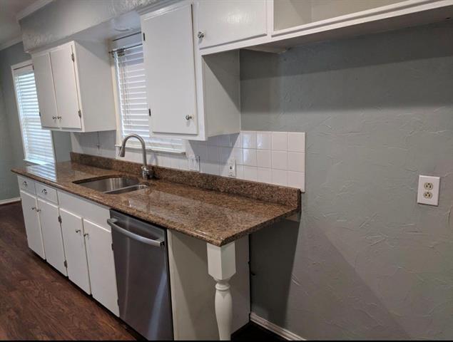 Foto del edificio - 7303 Bucknell Dr