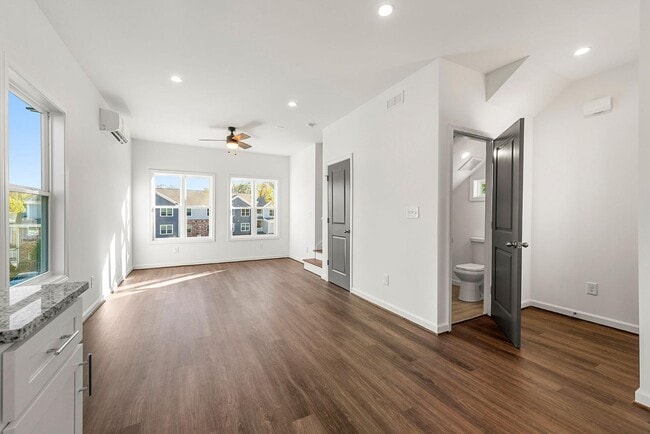 Photo - 62 Meldon Ave SE Apartment