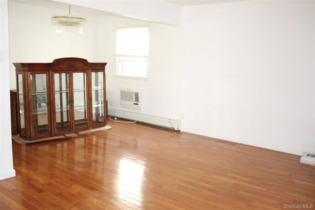 Foto del edificio - 115-22 145th St