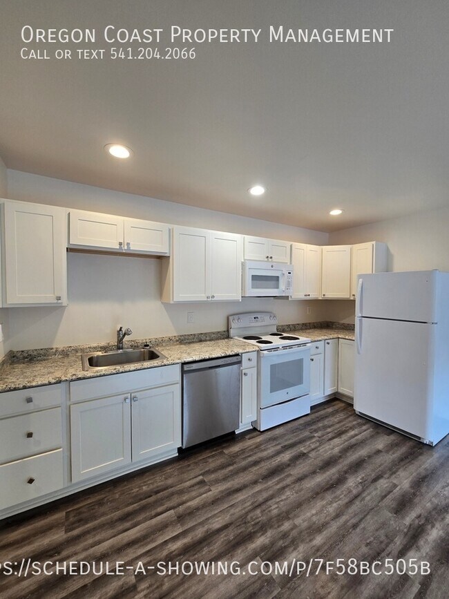 Foto del edificio - 170 SW Strawberry Ln