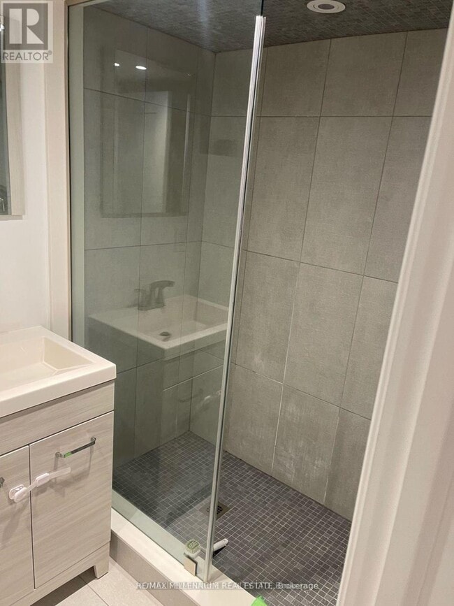 Photo du bâtiment - 267 Symington Ave