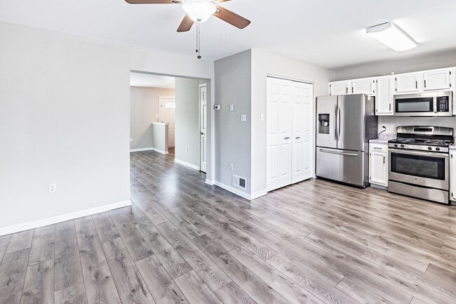 Building Photo - 9 Richeson Dr