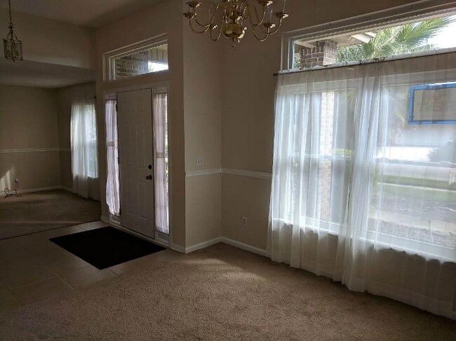 Foto del edificio - 23996 Creek Parke Cir