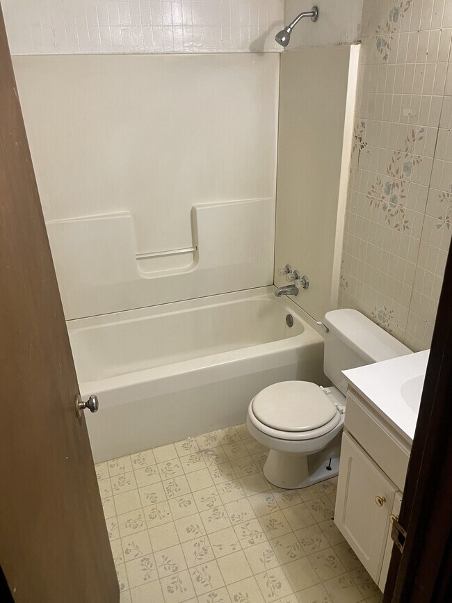 Foto del edificio - SR15 4 unit