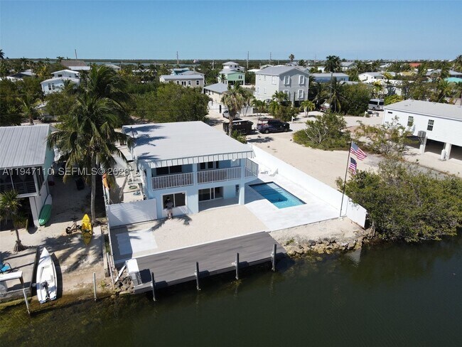 Building Photo - 27346 Martinique Ln