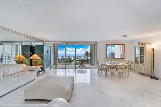 Foto del edificio - 881 Ocean Dr