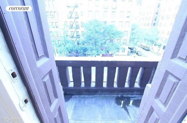 Foto del edificio - 854 W End Ave