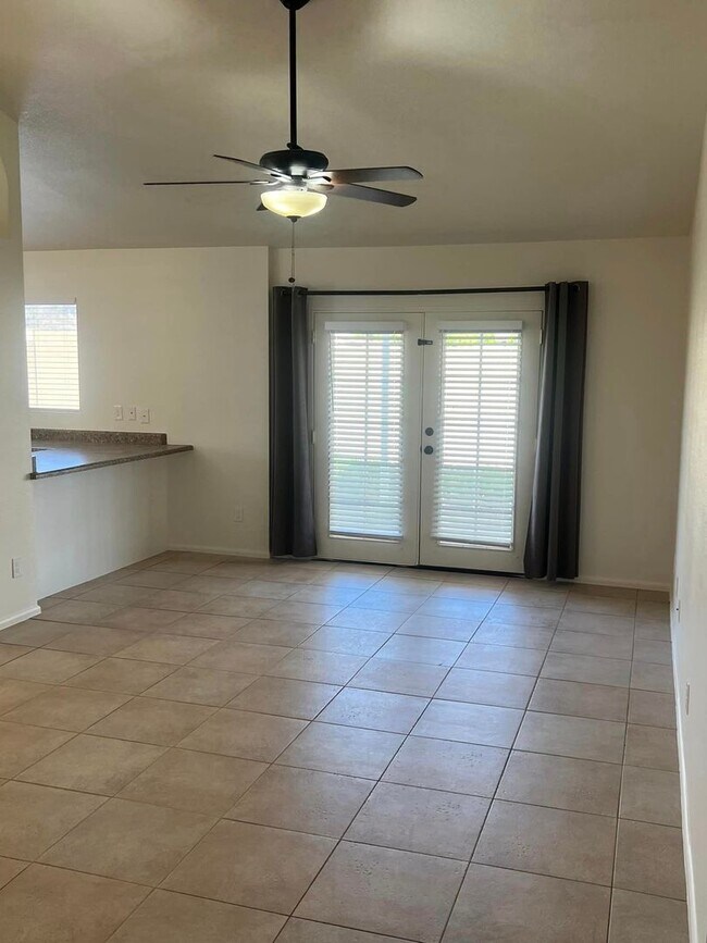 Building Photo - 3-bedroom , 2-bath remodeled home