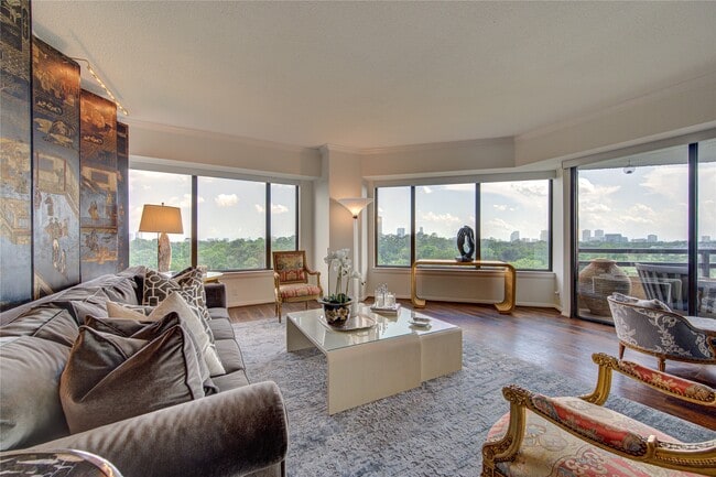 Building Photo - 101 Westcott St