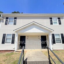 Building Photo - 617 South St