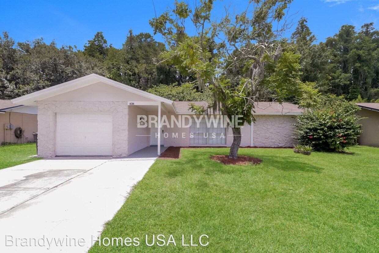 Primary Photo - 3 br, 2 bath House - 14304 Knoll Ridge Dr,...