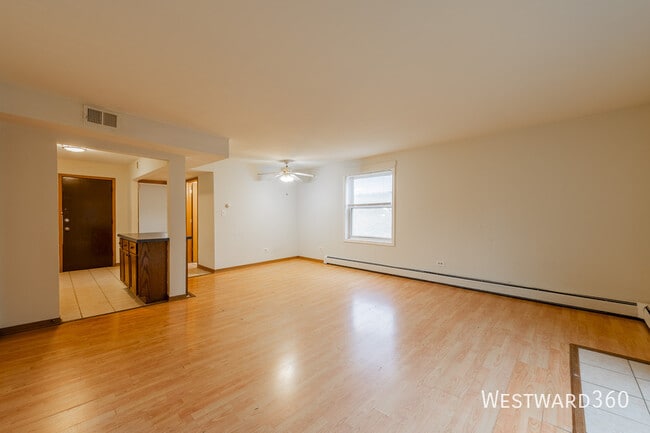 Foto del edificio - 660 Piper Ln