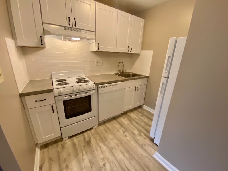 Photo - 1862 Beacon St (Brookline, MA)