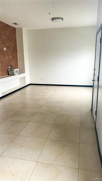 Foto del edificio - 4217 Colbath Ave