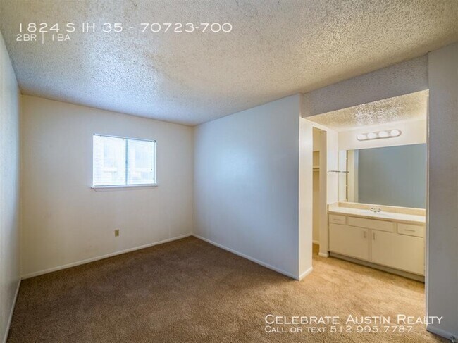 Foto del edificio - Travis Heights Apartments