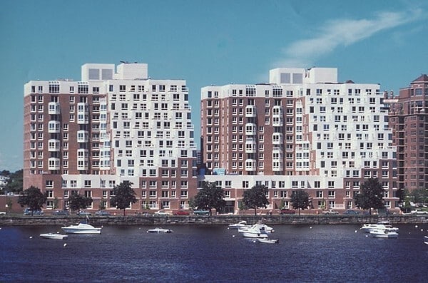 Building Photo - 86 Cambridgepark Dr