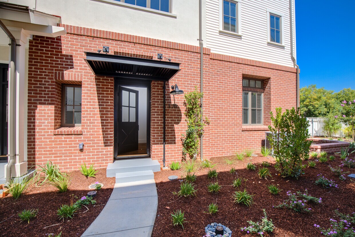 170 Lottie Ln, Campbell, CA 95008 Townhome Rentals in Campbell CA