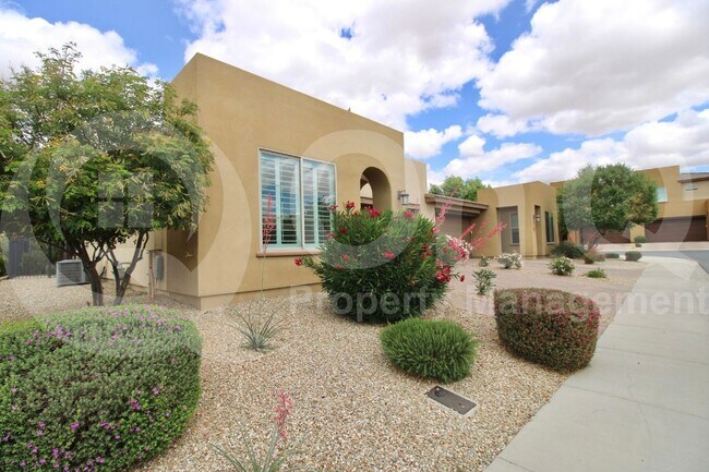 Foto del edificio - 880 E Verde Blvd
