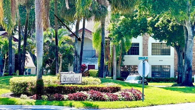 Building Photo - 8065 Aberdeen Dr