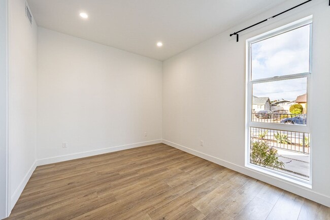 Photo - JUST COMPLETED MODERN TOWNHOMES! Never Liv...