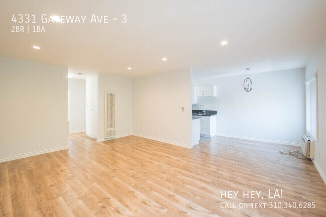 Foto del edificio - 4331 Gateway Ave