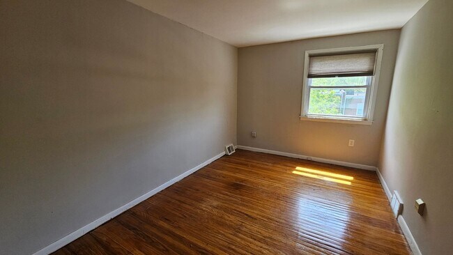 Foto del edificio - Coming soon!