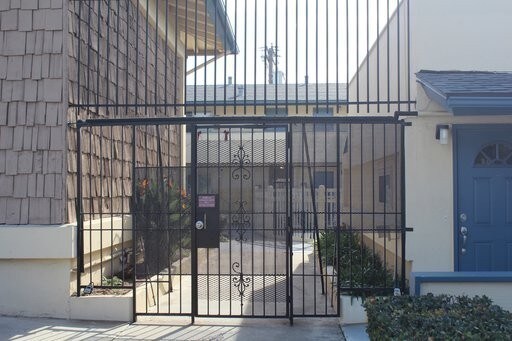 Foto del edificio - 3 Blocks from Beach, Pool, BBQ, Sundeck