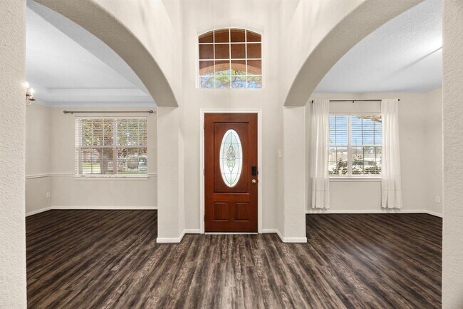 Foto del edificio - 9603 Whittington Park Ln