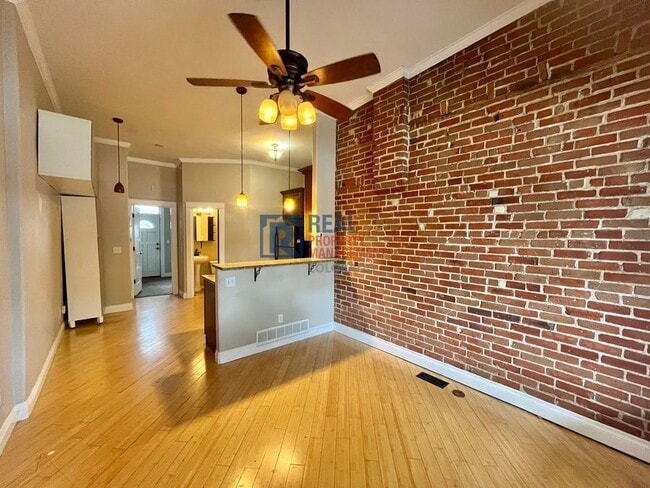 Building Photo - 1109 W 13th Ave