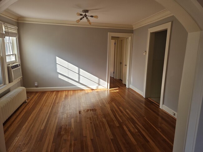 Foto del edificio - 4826 Jarboe St