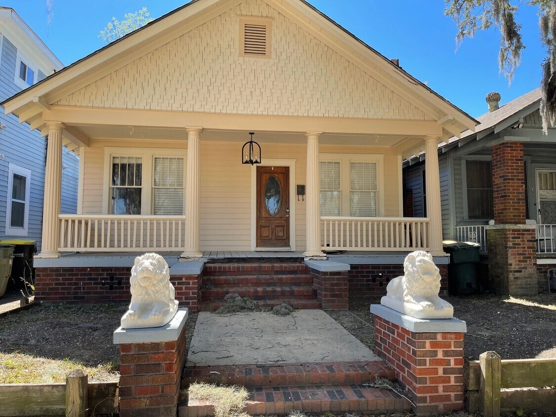 Foto principal - Charming 3BR House in Savannah