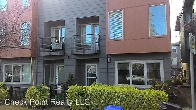 Primary Photo - 1 br, 1 bath House - 8015 N Leavitt Ave