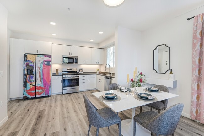 Dining and Kitchen - Sierra Gateway Apartments