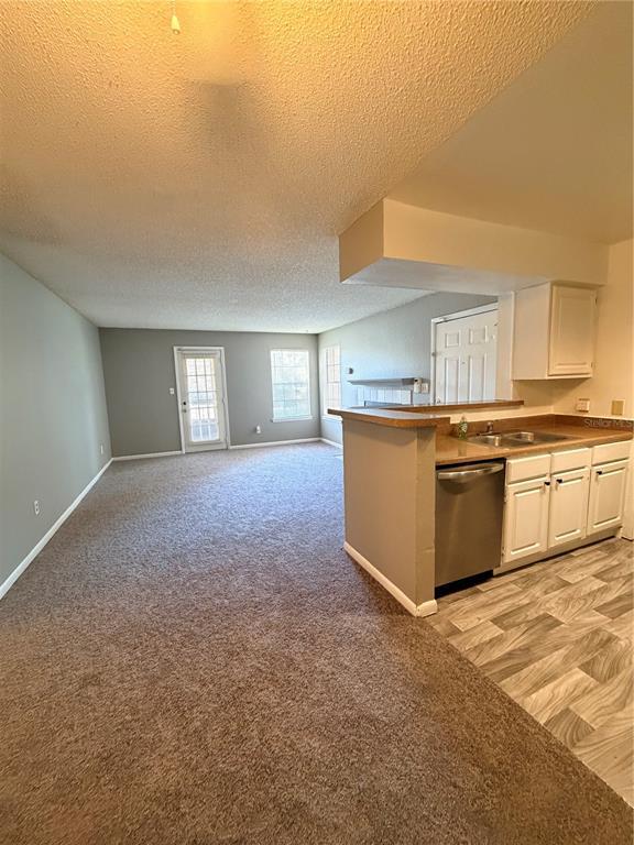 Building Photo - 4367 Thornbriar Ln