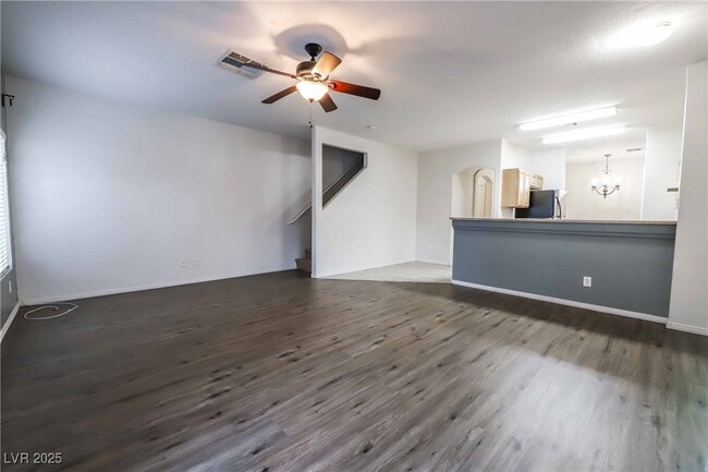Building Photo - 2580 Land Rush Dr