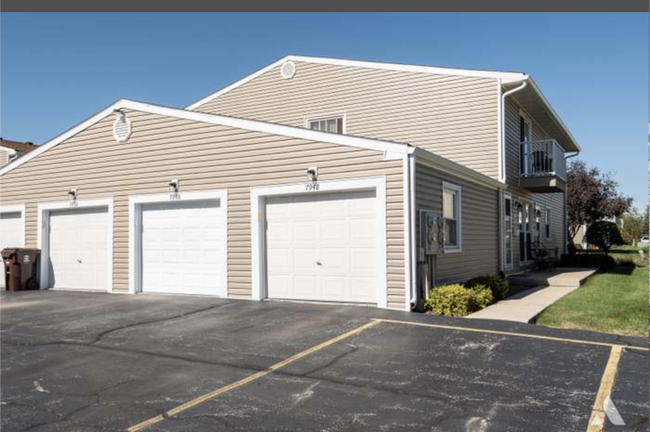 Building Photo - 7909 163rd Ct