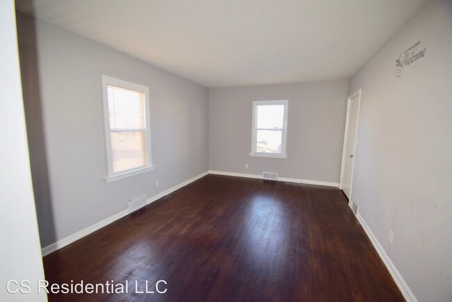 Building Photo - 1531 W 14th St