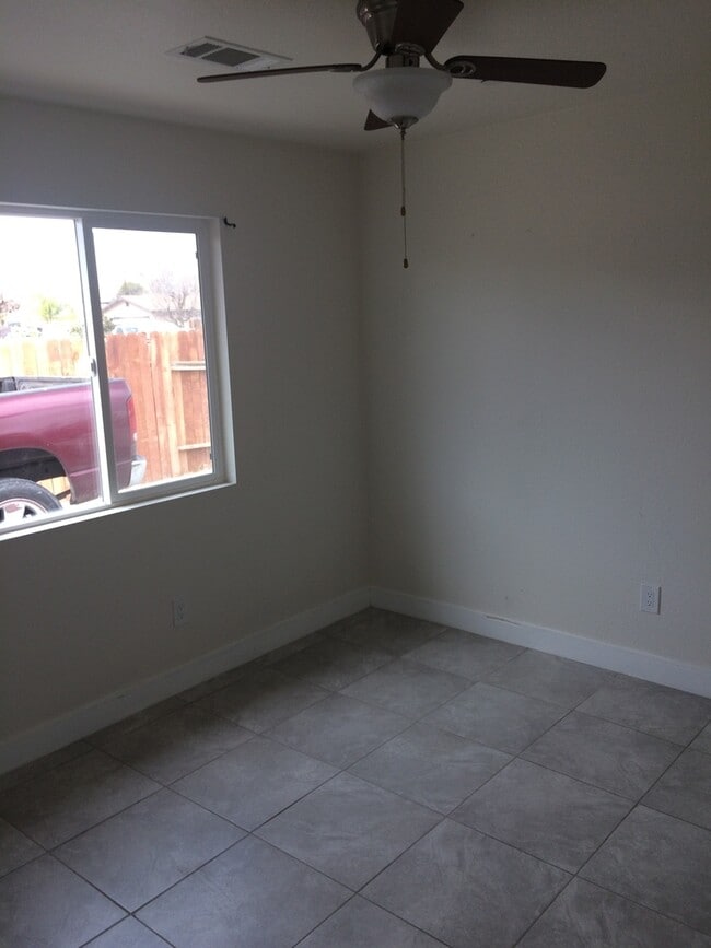 Building Photo - 1517 Ralston St