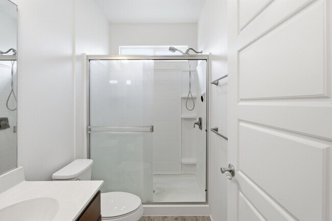 Foto del edificio - Modern Studio with Full Kitchen in Ho'opili