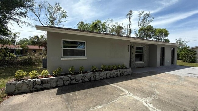Foto del edificio - 4226 Kelly Miller Ct