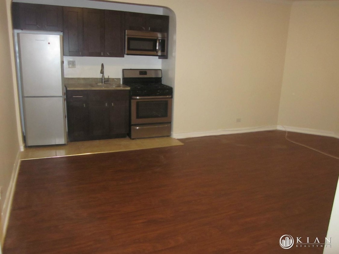 6509 99th St, Rego Park, NY 11374 Condo for Rent in Rego Park, NY