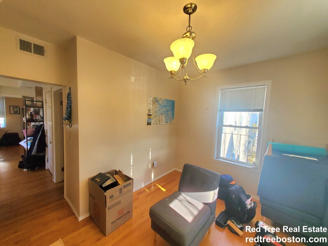 Foto principal - 277 Putnam Ave