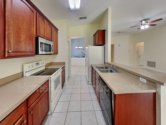 Building Photo - 8614 Abbotsbury Dr