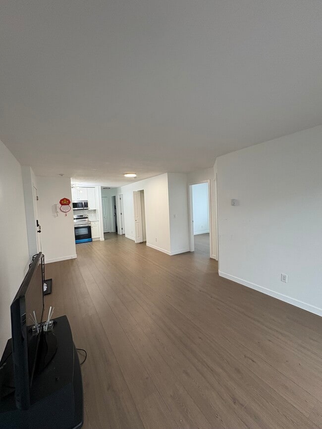 Building Photo - 45655 Mcintosh Dr