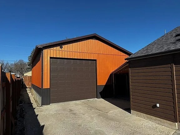 Building Photo - 1052 McKinley Ave